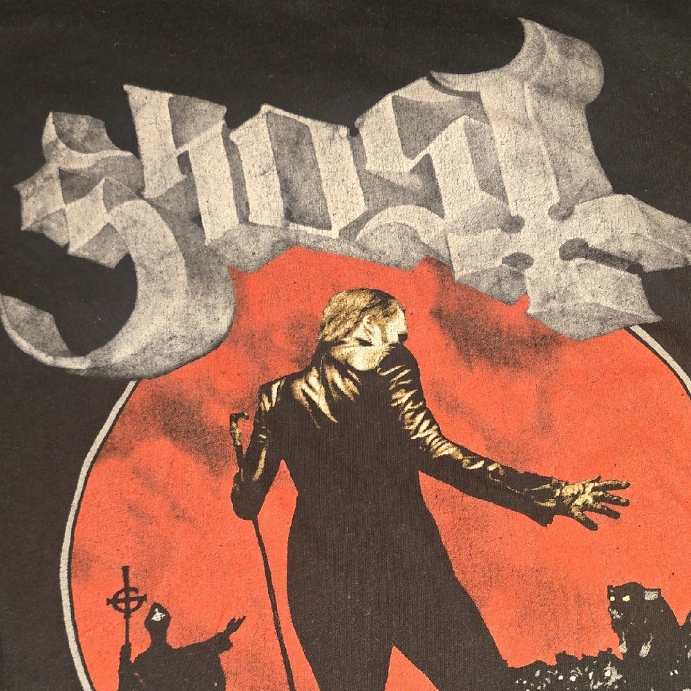 Ghost Tshirt - Picture 2 of 4